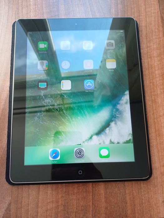 Tabletă Ipad- aplle ,display 9,7 inch