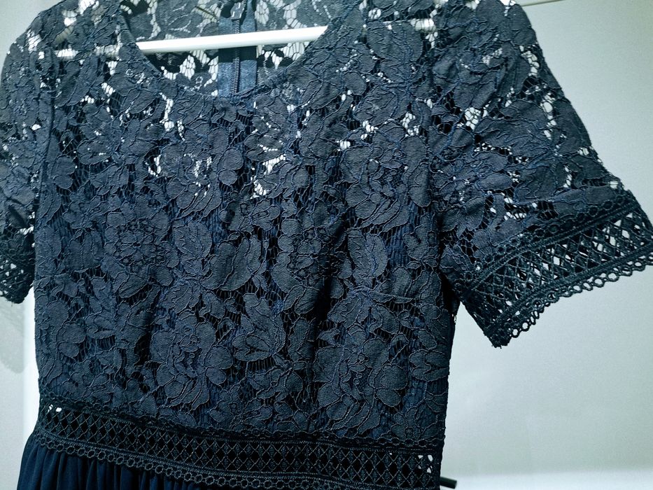 Вечерна / бална рокля Apart M/L