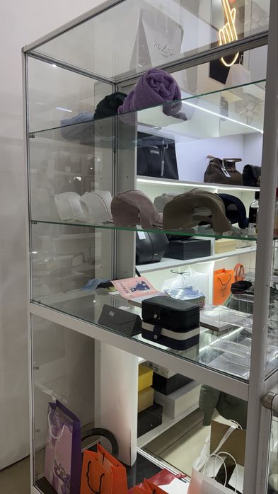 Продается Витрины