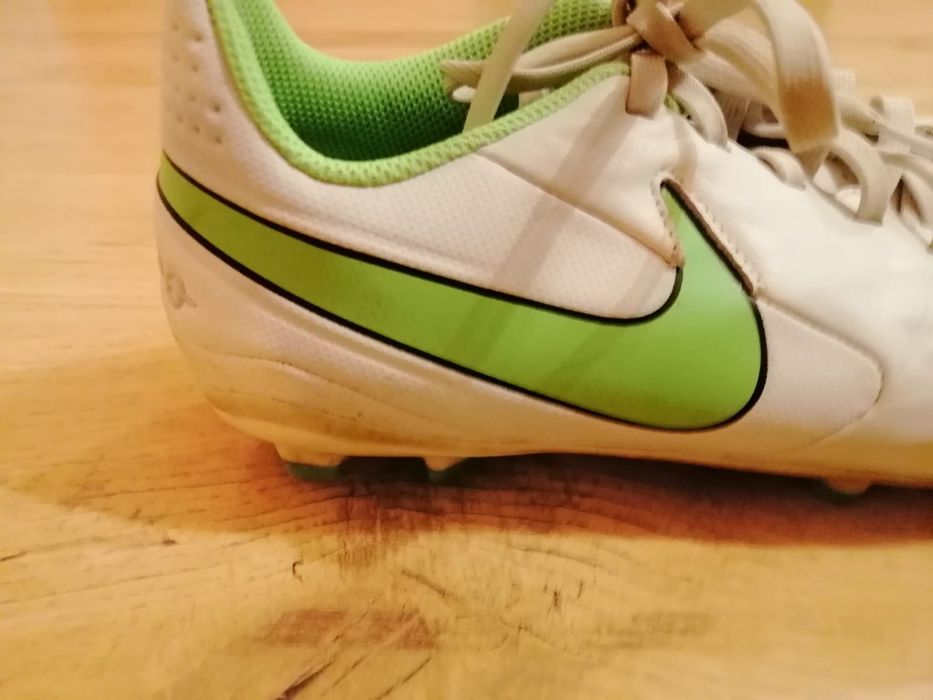 Бутонки Nike Tiempo Legend Club