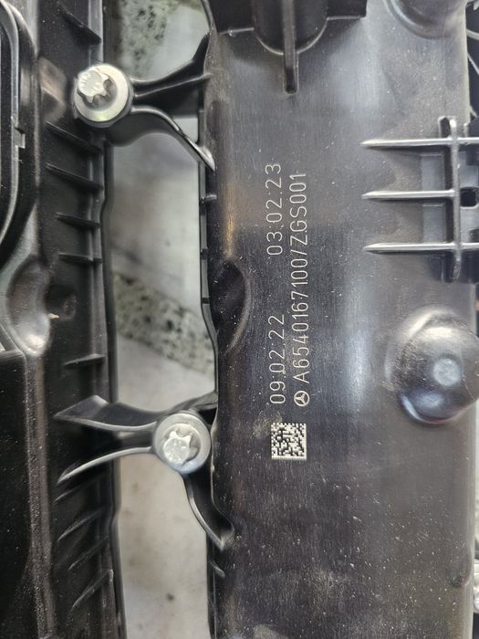 Капак за клапаните за Mercedes  om654