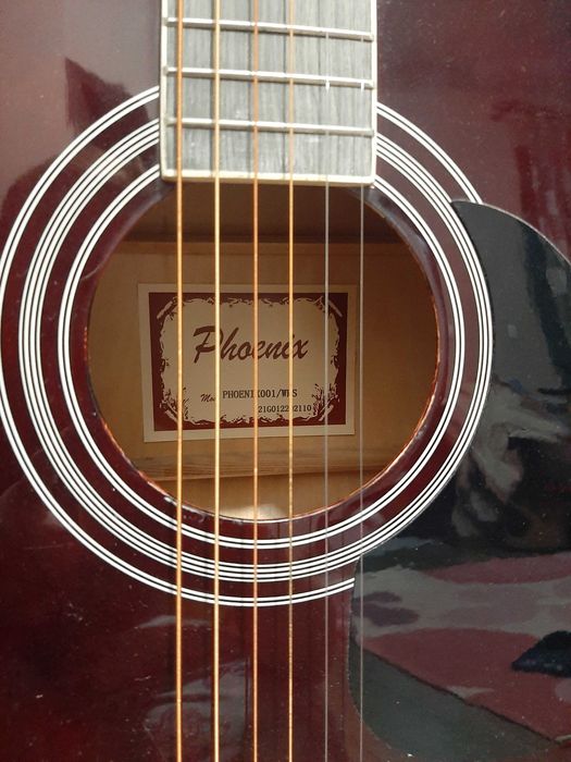 Китара класична Phoeni