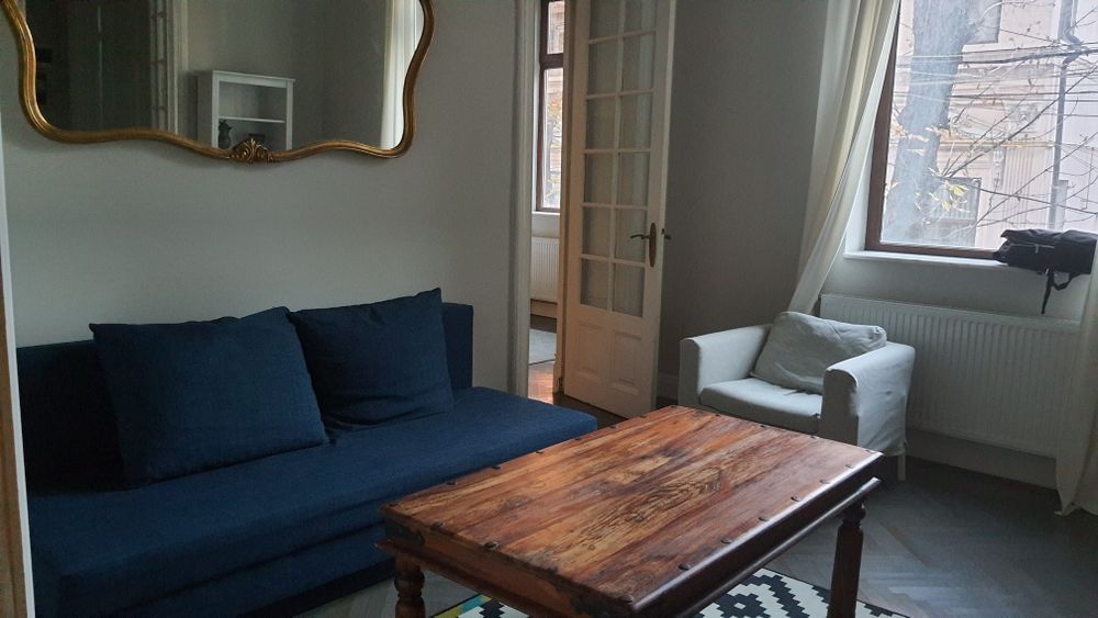 Inchiriere Piata Romana ASE 2 camere în vila