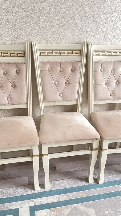 Продается стулья