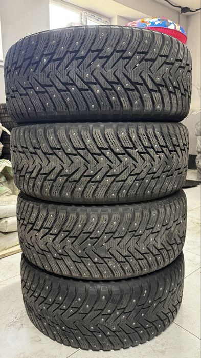 255/45/20/ Nokian Hakkapeliitta 8 Suv / комплект шин