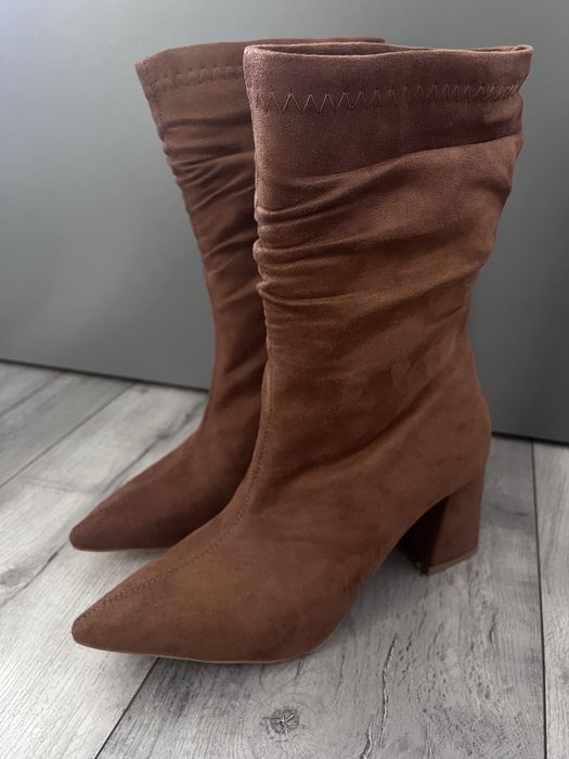 Botine noi marimea 37