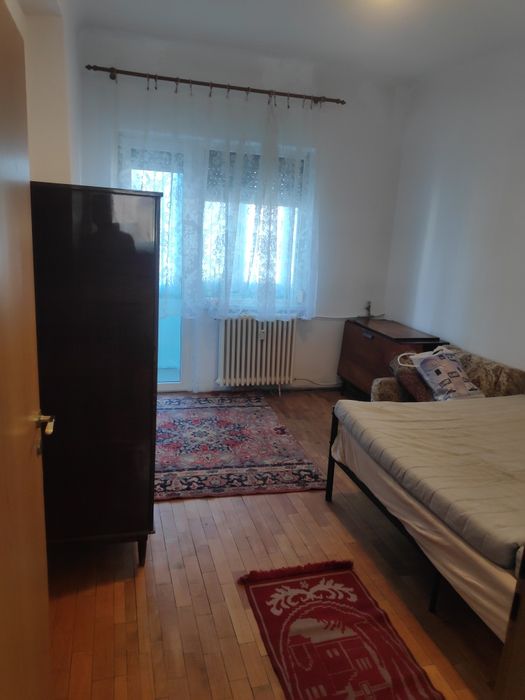 Inchiriez ap 2 camere Magheru