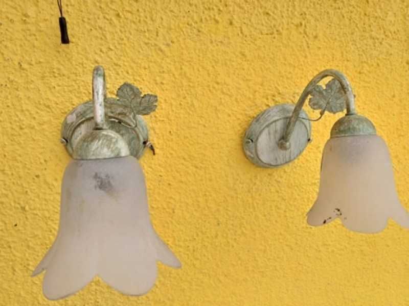 Candelabru cu cinci brate si doua aplice de perete din fier forjat