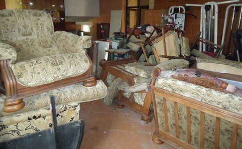 Кърти чисти и извозва.