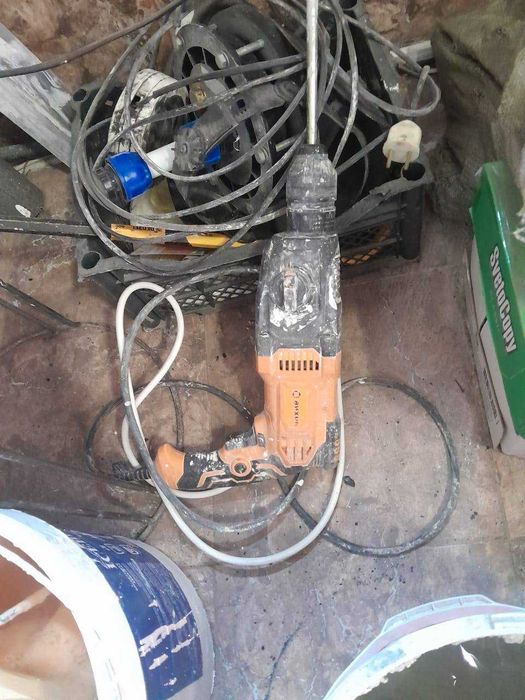 Перфоратор Вихрь