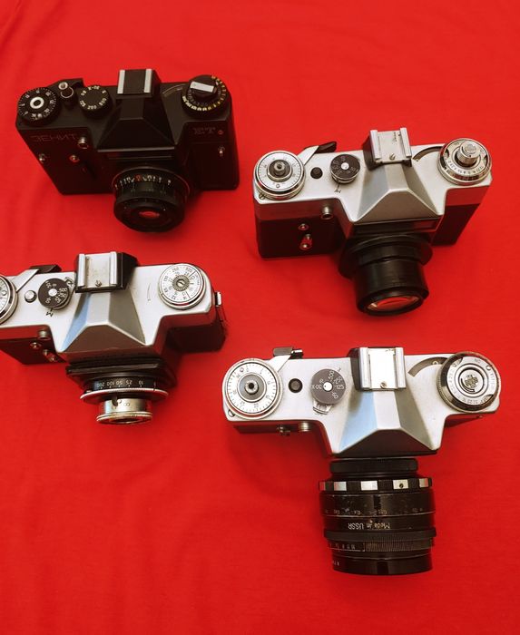 Фотоаппарат Зенит Е/ЕТ и Зенит В нерабочие для фона