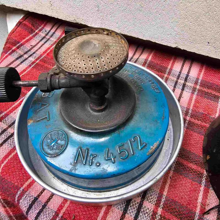 Немски бензинов примус интериор