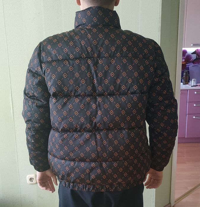 Новая куртка М осень в упаковке