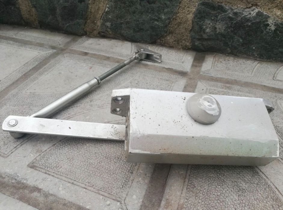 Автомат за врата