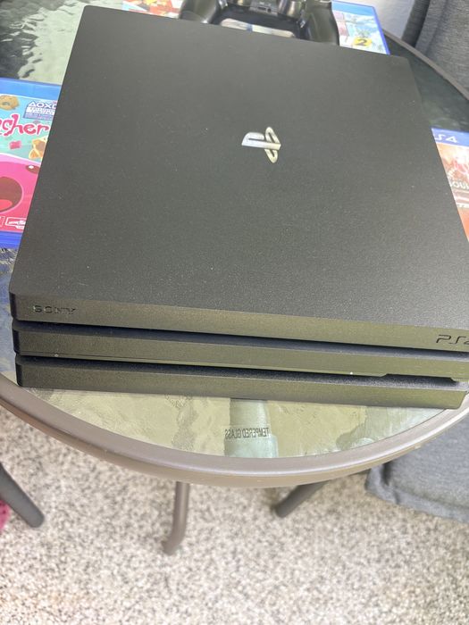 Продавам playstation 4pro