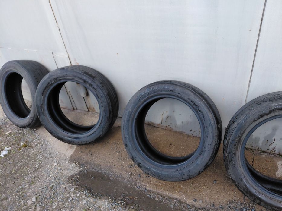 Продам Автошины б/у комплект