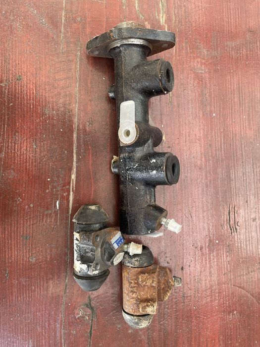 Pompa frana Dacia piese 1310/1300/1410/papuc