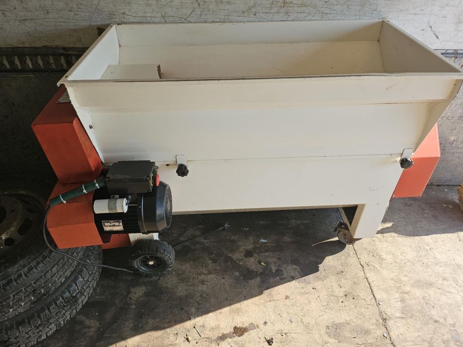 Гроздомелачка 5 тона на час