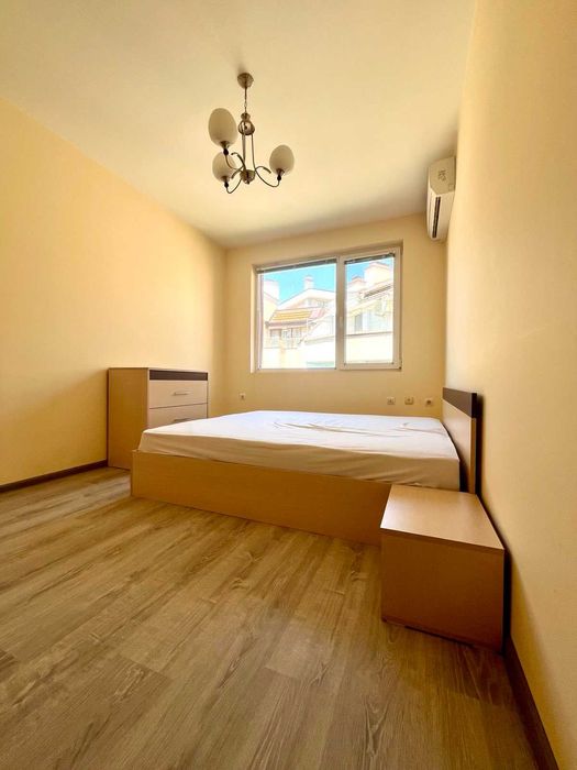 Дава се под наем Тристаен апартамент в Пловдив, Център - 88 кв.м за 518.67 € - Снимка #1