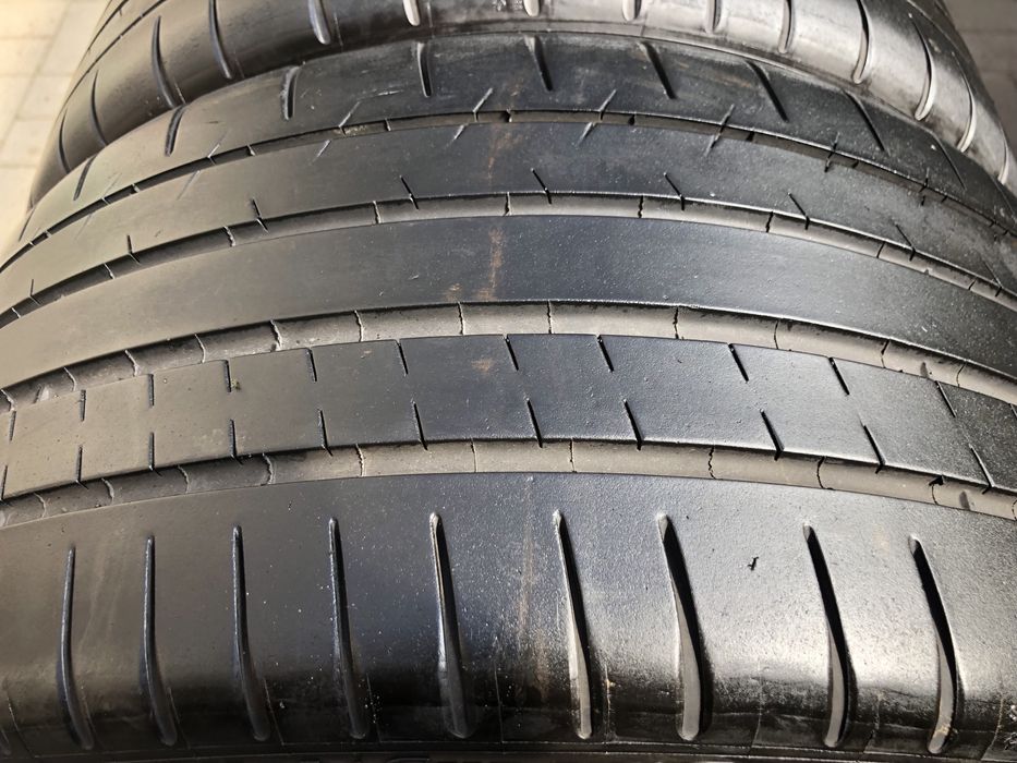 245/35/18 пара шин б/у из Германии