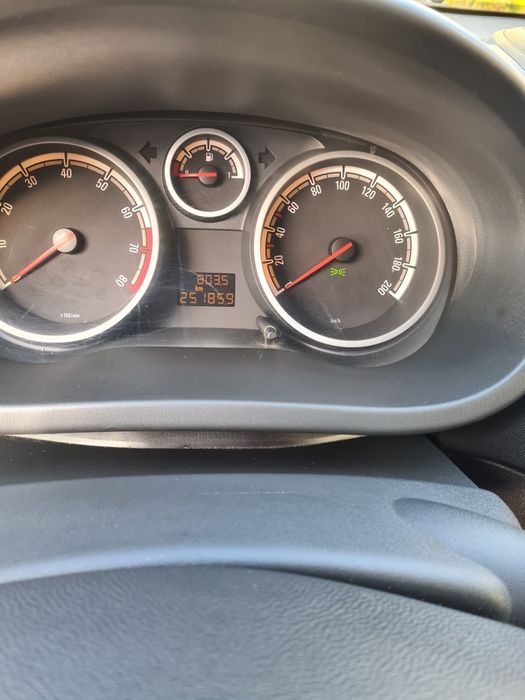 Opel CORSA 1.2 Gpl