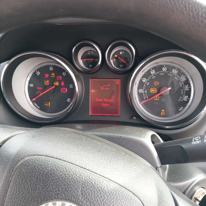 Opel Zafira C Tourer 2,0 CDTI B20DTH 2015/Опел Зафира C кафяв на части