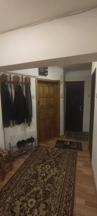 OCAZIE ! APART 4 camere,D,100mp, et 3,zona Pacurari-Copou,bl dupa 1980