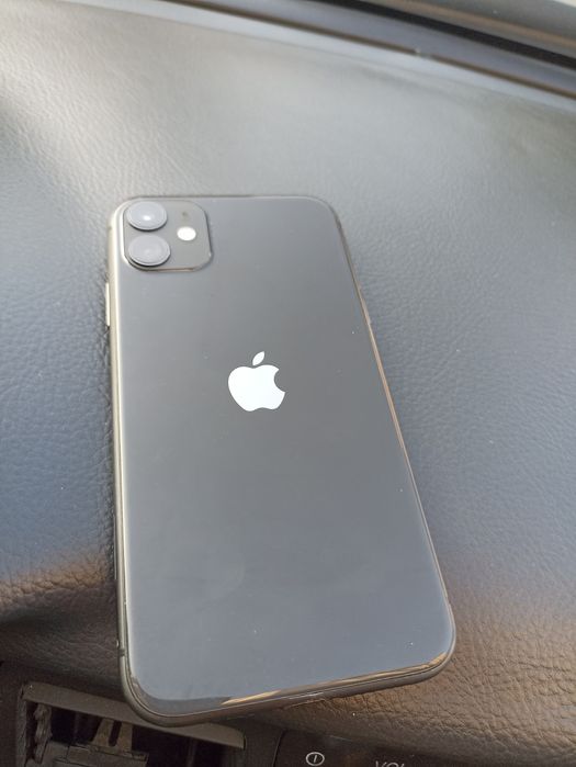 Iphone 11   64GB