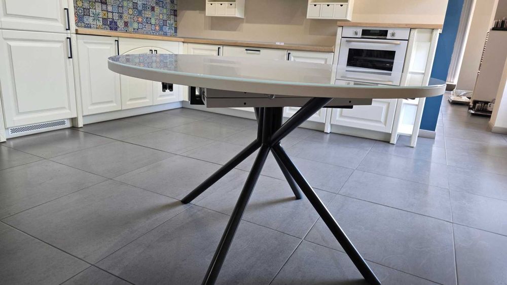 Кръгла трапезна разтегателна италианска маса Connubia 120 см