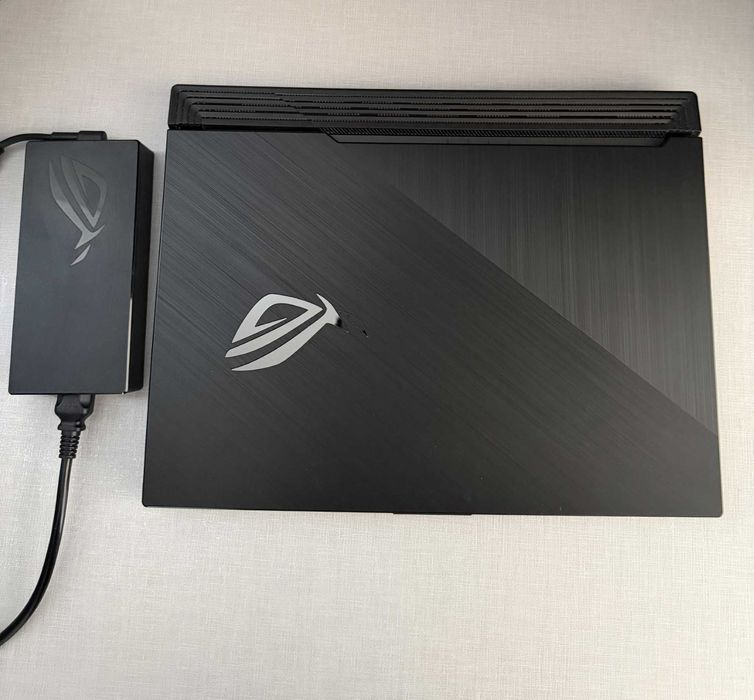 Laptop Asus Rog G512L
