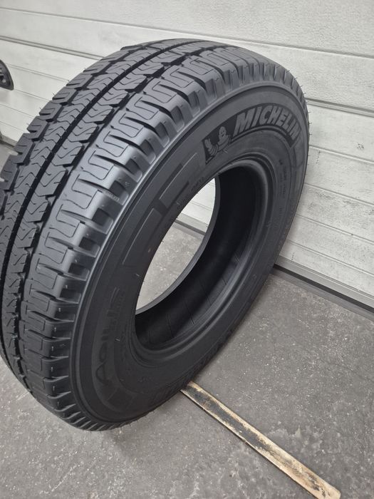 Anvelopa Michelin 225 75 16 CP