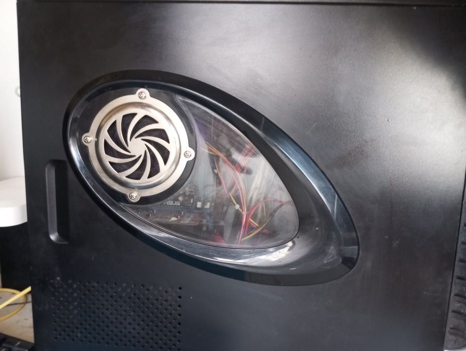 Продам компьютер в полной сборке