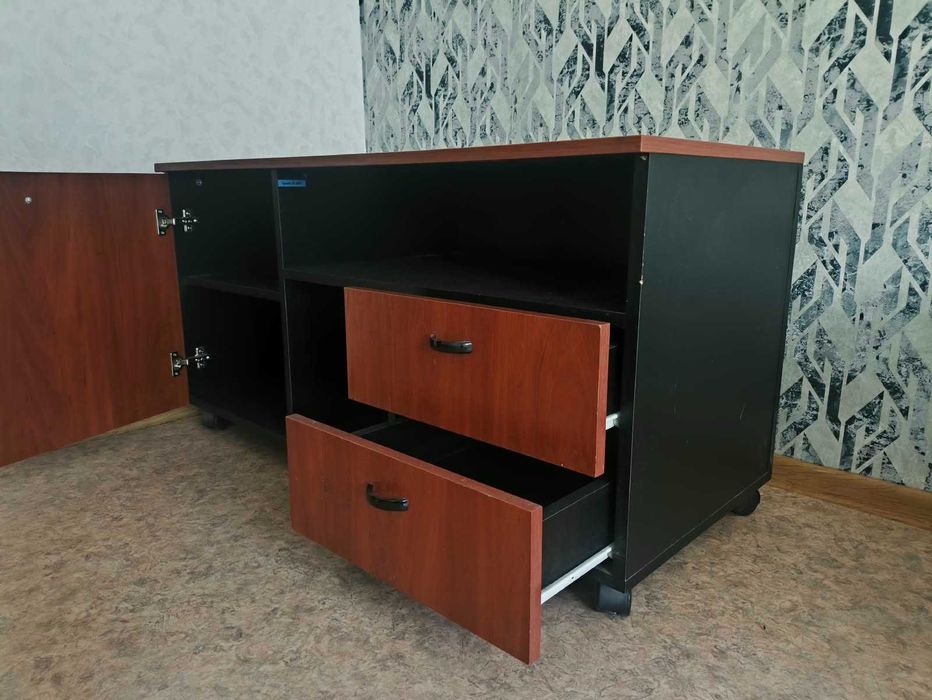 Тумбочка за 10 тысяч