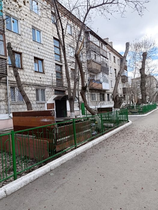 Продам евро2х комн кв в центре города