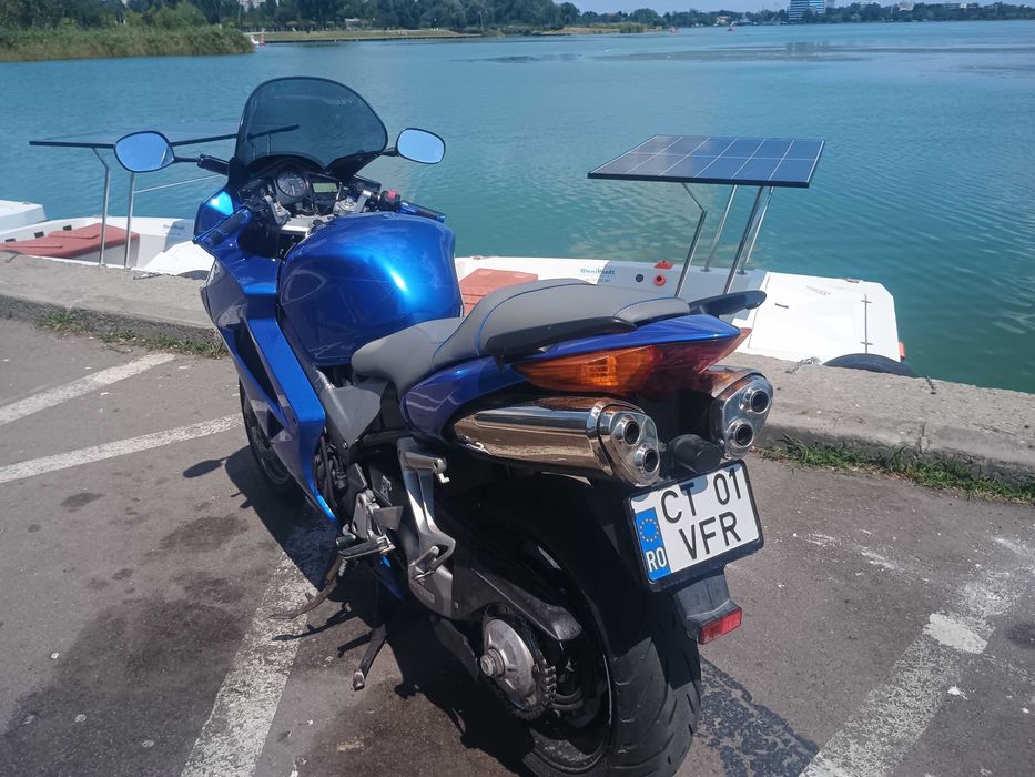 Honda VFR800 V-TEC CBS posibil si schimburi/variante