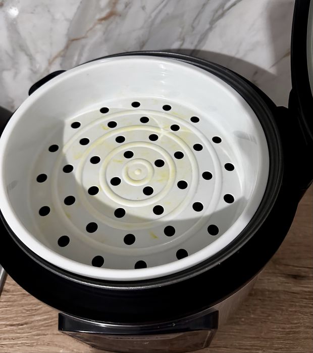 Продам мультиварку Polaris