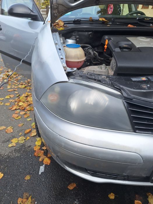 Polimerizare PyAuto Faruri auto