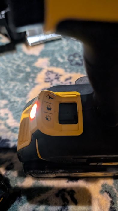 DeWALT Masina Profesionala insurubat cu percutie DCD996, 18V, XRP