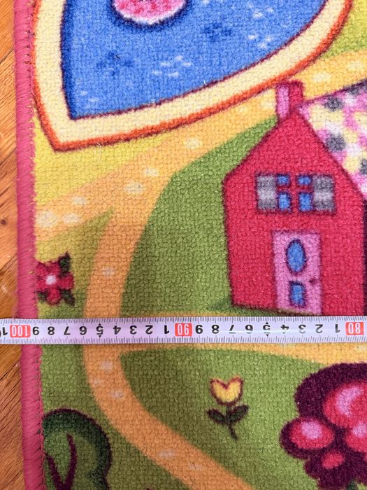 Килим за детска стая на момиче