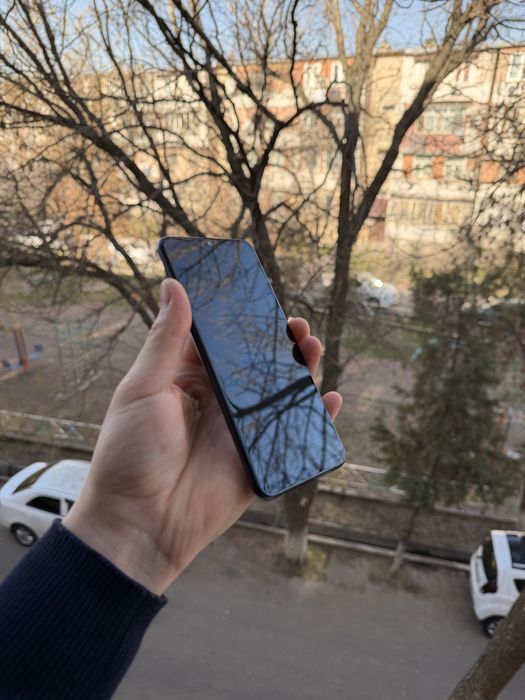 Samsung A50 srochna sotiladi