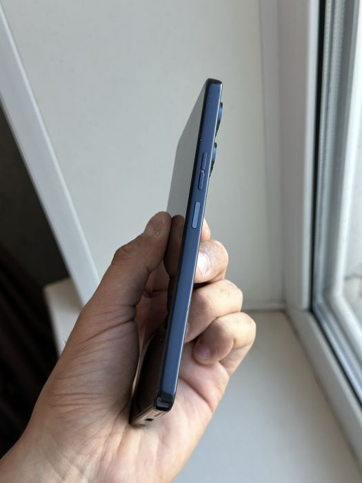 Tecno Camon 19 8/128gb идеал!