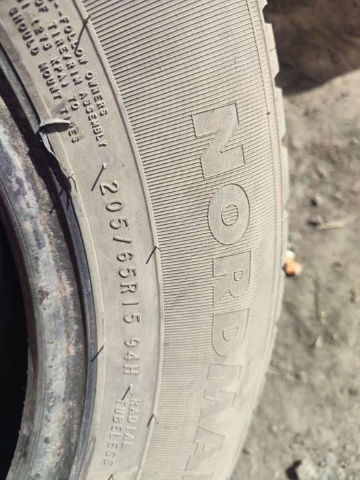 Продам шины б/у 205/65/R15