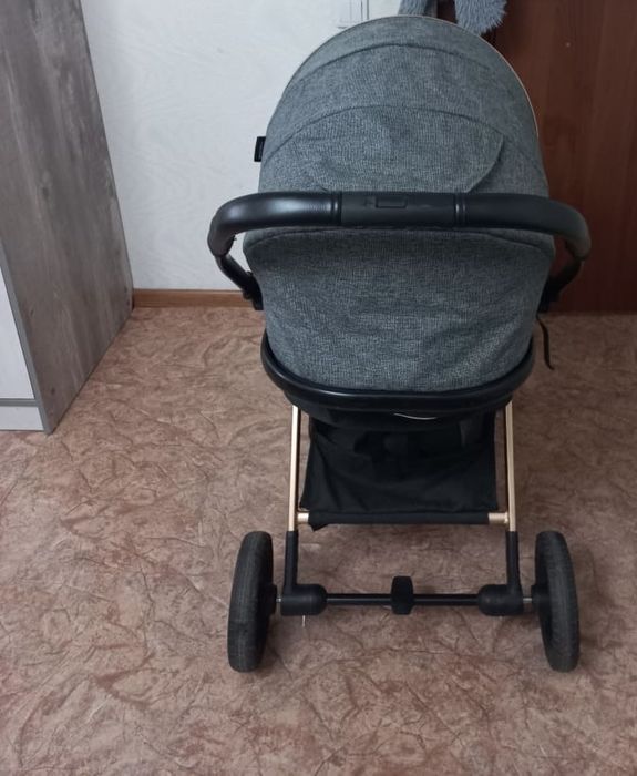Продам коляску в отличном состоянии