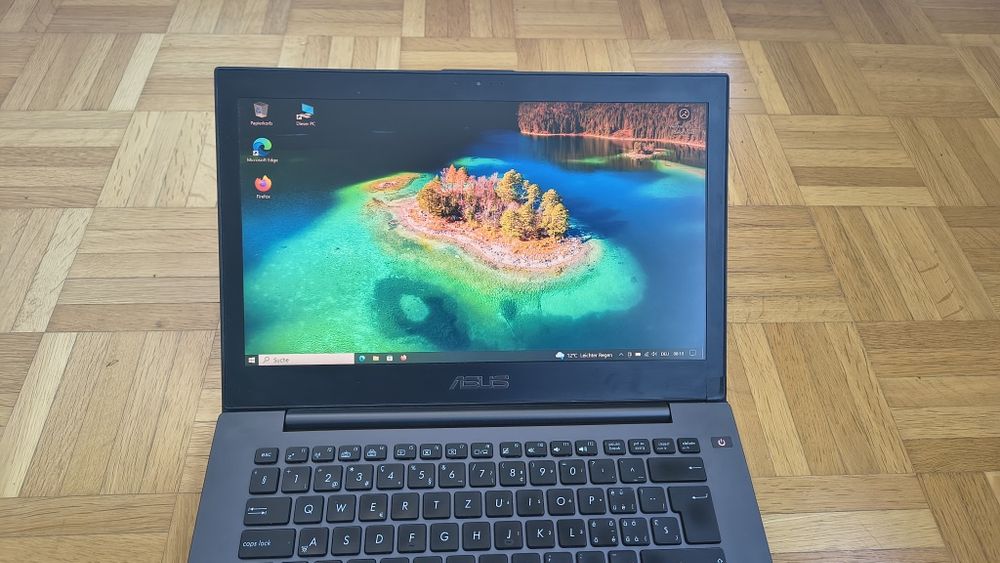 Asus Notebook i7 8GB RAM