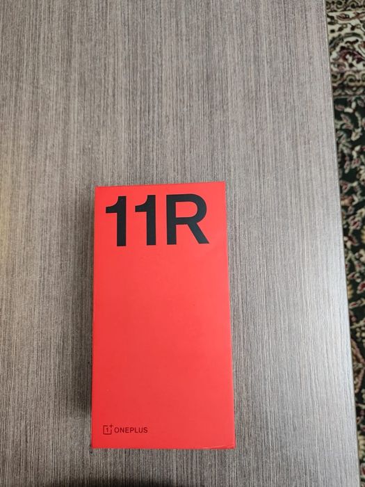 Ван плас 11р 16/256гб в идеале