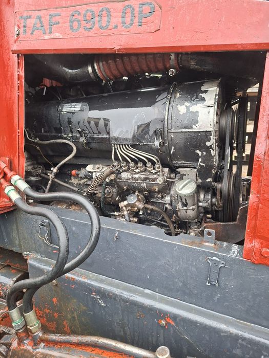 Taf Perkins cu motor Deutz 6 cilindri.