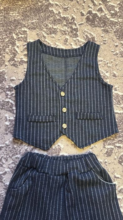 Костюм 3ка новый L