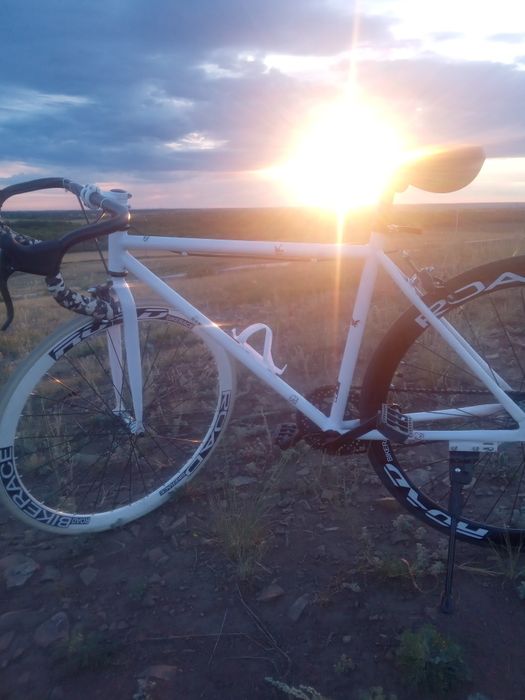 Аксион призрак 700