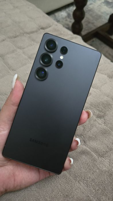 Продаётся Самсунг s 25 ultra