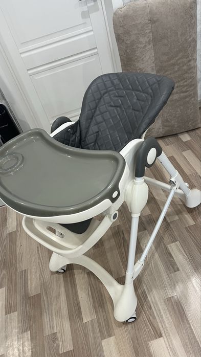 Продам стульчик для кормления